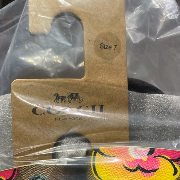 Coach Uli Sport Slide in Vintage Rose Print - Picture 5 of 6